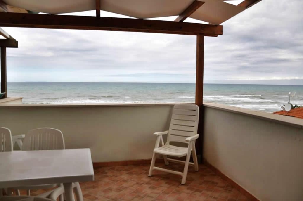 Residence Villa Clara San Vincenzo Exterior photo